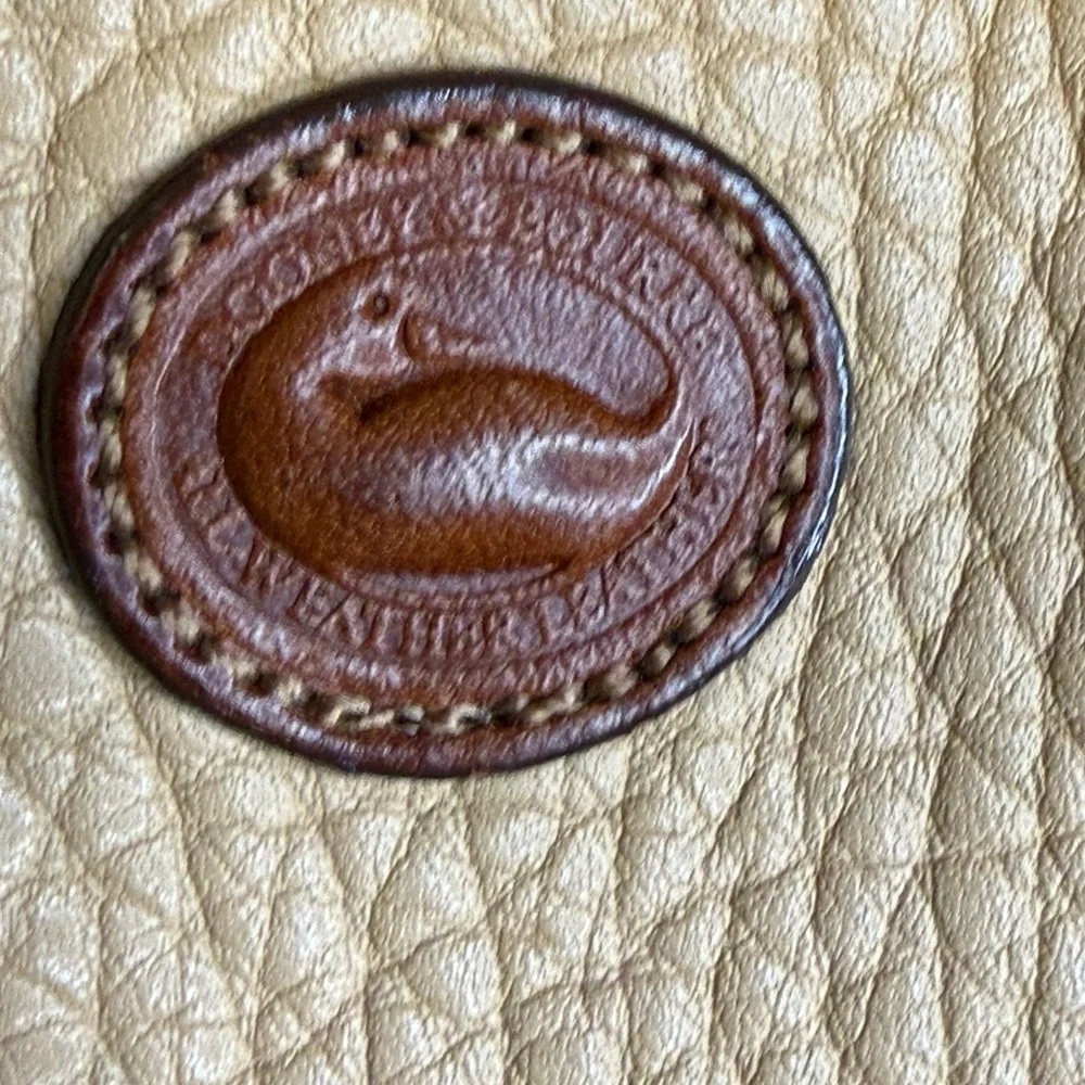 Dooney & Bourke Vintage Kiss Lock Coin Purse Leather - Picture 8 of 11